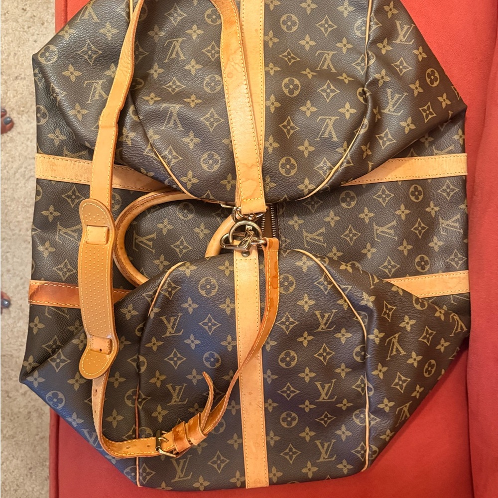 Louis Vuitton Monogram Travel Bag - Picture 5 of 9